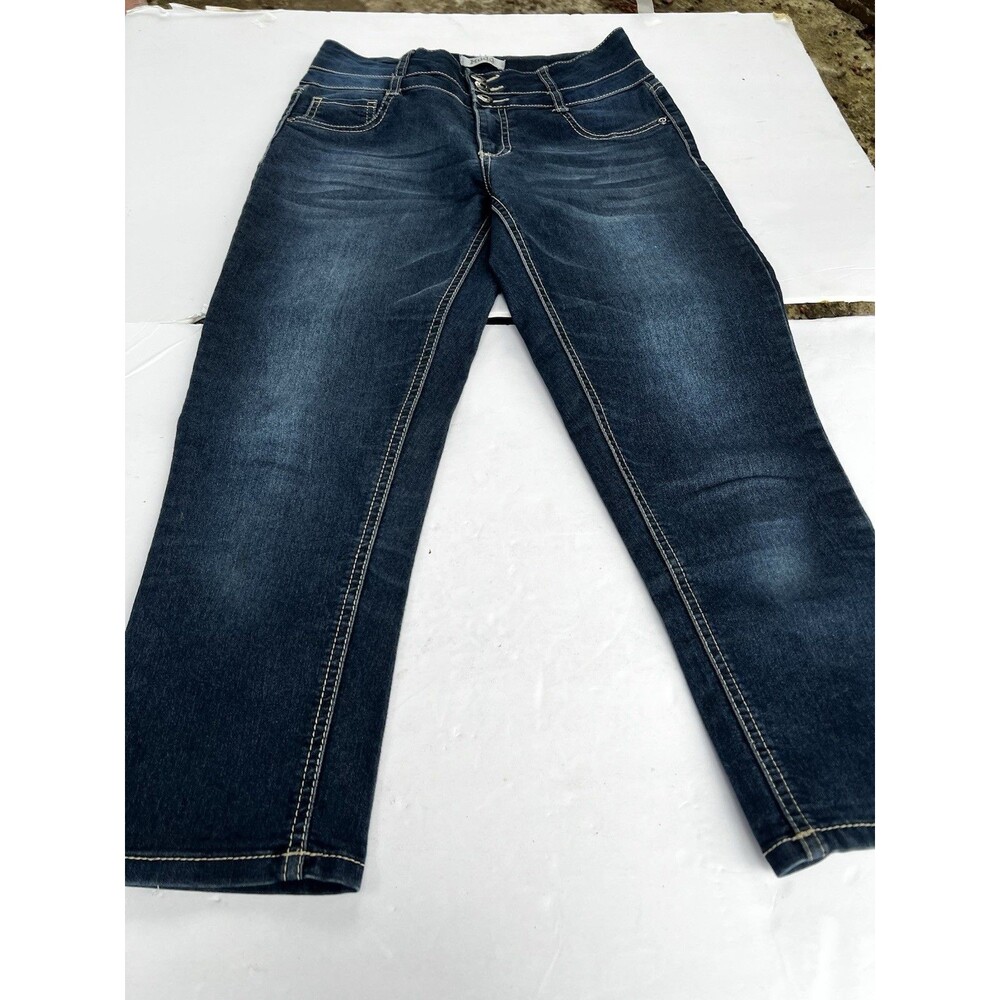 Mudd Women’s Size 16 Dark Wash Capri Jeans Triple Button Stretch Denim Y2K